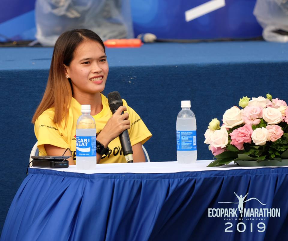 [VIDEO] Ecopark Marathon 2019 sẽ kém xinh tươi nếu thiếu họ